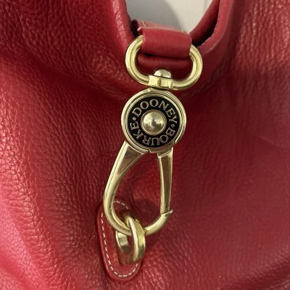 Red Leather Women's Bag - Picture 6 of 15